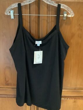 Woman’s black new with tags cami size 2x